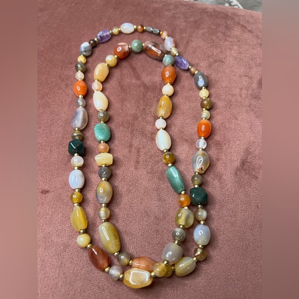 Antique beautifully polished gemstone necklace